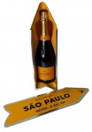 Veuve Clicquot - Champagne Veuve Clicquot Brut em embalagem especial de série limitada, lata SÃO PAU