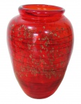 MURANO, Itália, Grande vaso confeccionado em vidro de Murano italiano na tonalidade vermelha, decora