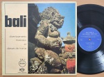 Bali Divertissements Musicaux Et Danses De Transe LP 80's IMPORT França World Music  Muito bom Estado. LP Gatefold 80's Ocora Records. Capa em bom estado com amassos e desgastes na contracapa. Disco em muito bom estado.