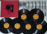 Frank Sinatra  Sinatra 70 : A Man And His Music BOX 6xLP 1976 Muito bom Estado. BOX 6xLP Reprise Records Segunda Edição selo Laranja 1978. BOX em bom estado com discretos desgastes. Discos em muito bom estado. Inclui envelope ëncarte" de cada disco.