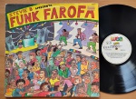 Stevie B Apresenta Funk Farofa LP 1993 BAILE FUNK Muito bom Estado. LP Gravadora WEA. Destaque para a faixa "Hassan  Pump That Body".Capa e Disco em muito bom  estado.