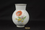 Pequeno vaso em porcelana de Meissen -med. 12cm