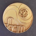 Colecionismo: Medalhão de Bronze FQCIM 1972.