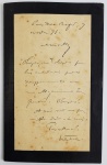 A MORTE DE DOM PEDRO II -  CONDE DE MOTTA MAIA CARTA REDIGIDA EM PARIS EM 7 DEZEMBRO DE 1891, EM PAPEL COM TARJA NEGRA DE LUTO. DOIS DIAS APÓS O FALECIMENTO DE DOM PEDRO II, DO CONDE DA MOTTA MAIA (CLÁUDIO VELHO DA MOTTA MAIA (1843-1897), MÉDIDO PARTICULAR DE DOM PEDRO II PARA VICTOR MEIRELLES (1832-1903)  AGRADECENDO PELAS CONDOLÊNCIAS OFERECIDAS PELO ARTISTA PELA MORTE DO IMPERADOR DOM PEDRO II. EXCERTOS DO TEXTO: MEIRELLES OBRIGADO, MUITO OBRIGADO POR TUAS CONDOLÊNCIAS PELO DESAPARECIMENTO DE NOSSO MAGNÂNIMO IMPERADOR. OBRIGADO A DOR NÃO ME PERMITE  DIZER-TE MAIS TEU VELHO AMIGO MOTTA MAIA.NOTA: Apeado do trono pelo movimento republicano que alcança a sua meta maior em 15 de novembro de 1889, o imperador Dom Pedro II, a imperatriz Teresa Cristina, o conde d´Eu, a princesa Isabel, os meninos Pedro, Luís e Antônio, filhos do casal d´Eu, e o príncipe Pedro Augusto, filho da princesa Leopoldina e do duque de Saxe, além do conde Mota Maia, desembarcam em Portugal. É o exílio.Ainda em dezembro, morre a imperatriz, vítima de problemas cardíacos. No ano seguinte, Dom Pedro, acompanhado pelo conde Mota Maia, encontra-se em Paris, cidade em que pretende viver. Mas há problemas financeiros. E o imperador troca ideias com seu médico e amigo sobre a difícil situação em que a família imperial se encontra no exílio, pois havia perdido todos os bens após o seu banimento pelo governo do marechal Deodoro da Fonseca.O conde Cláudio Velho da Mota Maia, então com 48 anos, formado pela Faculdade de Medicina do Rio de Janeiro, em 1875, cinco anos depois, fora nomeado médico da Casa Imperial. Amigo pessoal do imperador e seu médico particular, Mota Maia acompanha-o na viagem ao exílio e com ele permanece, sempre solícito e seu conselheiro, até a morte de Dom Pedro II, em 1891. Na ocasião, o médico entra em conflito com Dom Pedro ao afirmar que ele parece estar querendo dificultar o problema ao recusar uma quantia em dinheiro enviada do Brasil: "Vossa Majestade não se recorda de que estamos quase sem recursos, devendo ao hotel, constrangidos a efetuar longas economias". Irritado, doente e cansado, Dom Pedro responde: "Já sei, já sei". Mas tenta ignorar a advertência ao dizer que "precisa atender aos pobres que lhe estendem a mão". Calmo, Mota Maia fala: "Não pode, meu senhor, não pode, me perdoe a franqueza, mas Vossa Majestade não tem condições de dar esmolas". O imperador levanta-se. Reflete por um tempo e diz: "Sabe, Mota Maia, nutro de a muito tempo um belo projeto que julgo próprio a realizá-lo agora. Ouça, estou resolvido a imitar o exemplo de um imperador como eu, Carlos V. Entrarei em um convento e aí passarei os poucos dias que me restam de vida, um convento que possua uma boa biblioteca, o que mais é-me dado a admirar". Mota Maia mostra-se perplexo com a ideia e tenta convencer o imperador a desistir da ideia: "Só uma circunstância me tolhe", continua Dom Pedro. "Estou velho, doente, habituado aos cuidados de um médico, nos conventos não há médicos..." Já emocionado, responde Mota Maia: "Acompanharei Vossa Majestade seja onde for". O imperador respira profundamente e diz: "Vá, vá, Mota Maia, receba o dinheiro, salde as nossas contas... Mas o que é isso? Seja Homem! Não me entristeça!". O conde Mota Maia chora amargamente diante de toda a situação.Após a morte do velho imperador, Cláudio Velho da Mota Maia retorna ao Brasil. Professor de Medicina Operatória na instituição universitária em que se diplomara, morre em 1897, em Juiz de Fora, seis anos após a morte de seu senhor e amigo. Ele é patrono da cadeira 22 da Academia Nacional de Medicina.