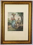 JOHANN MORITZ RUGENDAS. NÈGRESSES DE RIO-JANEIRO (NEGRAS DO RIO DE JANEIRO). FROM "VOYAGE PITTORESQUE DANS LE BRÉSIL". LITOGRAVURA AQUARELADA EDIÇÃO FRANCESA GRAVADA POR ENGELMAN. A IMAGEM REPRESENTA, EM PRIMEIRO PLANO, DUAS MULHERES NEGRAS, SENDO QUE UMA DELAS ENCONTRA-SE DE PÉ COM UM BEBÊ PRESO SOBRE AS COSTAS E COM UM CESTO DE FRUTAS SOBRE A CABEÇA. A OUTRA ESTÁ SENTADA AO LADO DE UM BAÚ E DE OUTROS OBJETOS (PENTES, SAPATOS...) SOBRE UMA PARTE MAIS ALTA DO SOLO. AMBAS VESTEM LONGAS SAIAS LARGAS E TRAZEM LENÇOS ENVOLVENDO A CABEÇA. À DIREITA, APARECEM TRÊS BANANEIRAS E, AO FUNDO, PODE-SE VER O MAR E MONTANHAS BAIXAS COM ALGUMAS PALMEIRAS DISTRIBUÍDAS. CIRCA DE 1839. 54 X 26 CMNOTA: Johann Moritz Rugendas (Augsburgo, 29 de março de 1802  Weilheim an der Teck, 29 de maio de 1858) foi um pintor alemão. Era descendente de uma antiga família de artistas, cujos antecessores eram catalães e flamengos, que abandonaram a Catalunha, por suas crenças protestantes, em 1608.  Foi o primeiro filho de Johann Lorenz Rugendas, o diretor da escola de artes local, pintor e desenhista e de Regina Lachler. Em 1822, aos 19 anos de idade, acompanhou a expedição do Barão Georg Heinrich von Langsdorff ao Brasil, que se iniciaria propriamente em 1824. Publicando em 1835, em Paris, seu célebre trabalho Malerische Reise in Brasilien (Viagem Pitoresca Através do Brasil) retrata, em belíssimas gravuras baseadas em seus desenhos, cenas do país que se torna independente no ano de sua chegada.. Nikolaus I Rugendas (1575-1658), primeiro representante da família Rugendas, estabeleceu uma relojoaria em Augsburgo, em 1608, e mostrou que era um relojoeiro de rara habilidade artística. Seu filho Nikolaus II (1619-1695), casado com Anne Marie (Kreuther), seguiu a tradição, porém, de seus treze filhos, apenas Nikolaus III (1665?-1745) continuou com a tradição, fazendo relógios de sol e instrumentos de medição. Seu filho mais novo, Georg Philipp (1666-1742), considerado o fundador da importante família Rugendas de artistas do século XVIII e XIX, não seguiu o negócio e foi estudar com o pintor de história de Augsburgo Isaak Fischesd. Viajou para Roma em 1692, seguindo depois para Viena, em 1690, e depois para Veneza, em 1692, onde frequentou academias e recebeu seus primeiros pedidos. Em 1693, de volta a Roma, frequentou a Accademia di San Luca, onde desenhou ruínas e esculturas e praticou a pintura de paisagens com modelos que moldou o seu trabalho. Tornou-se um artista. Com a morte de seu pai, em 1695, retorna a Augsburgo. Dois anos depois casa-se pela primeira vez com Anna Barbara Haid ( 1732) que lhe dá 9 filhos. Suas primeiras experiências com a calcografia se dão com as séries Capricci (1698) e Diversi Pensieri (1699), publicadas por Jeremias Wolff. Em 1700 já trabalhava com a meia-tinta publicando o trabalho Chargen der Reiterei (Cargas da Cavalaria). Seu período criativo de maior sucesso foi de 1702 a 1716, período semelhante ao da Guerra da Sucessão Espanhola (17011714), quando metade da Europa entrou no teatro de guerra. Ganhou reputação internacional como pintor e desenhista, principalmente de cavalos e batalhas, e entre seus clientes estavam príncipes e poderosos, como o príncipe Johann Adam Andreas von Liechtenstein e o príncipe-bispo Lothar Franz von Schönborn, arcebispo de Mainz e bispo de Bamberg. A base de sua reputação como pintor de batalhas reais pode ser vista no trabalho Die Befreiung Wiens (Libertação de Viena), de 1690. Em 1710, foi nomeado diretor vitalício da Academia de Artes de Augsburgo, tendo entre seus alunos Johann Elias Ridinger (1698-1767). De 1715 a 1735, dedicou-se mais a produção de gráficos impressos, muito mais lucrativos, criando extensas sequências de meia-tinta e folhas de tese, já envolvendo seus filhos Georg e Christian em sua manufatura. Georg Phillip, "o velho", casou-se mais duas vezes, em 1732 e 1734. Entre seus 13 filhos, Georg Philipp Rugendas (1701-1774), Christian Rugendas (1708-1781) e Jeremias Gottlob Rugendas (1710-1772) trabalharam como gravuristas, especialmente em água-tinta. Moritz cresceu sob a aura desta família de gravuristas e pintores. O bisavô, presente no autorretrato pendurado na sala, era o modelo venerado e vinculador, para o menino que, desde cedo, seduzido pelo colorido dos uniformes dos soldados franceses que andavam pelas ruas, tentava imitar a seu pai, Johann Lorenz Rugendas, um famoso pintor das batalhas napoleônicas. Moritz continuou praticando, inspirado pelos desenhos de seu admirável antepassado. Seu pai, percebendo, em certos aspectos, que as disposições para o talento do seu filho na escola dificilmente mereceriam ser consideradas, enquanto outras deveriam ser levadas a sério, preocupou-se em ele mesmo formá-lo. De visita aos Rugendas, após a desastrosa marcha a Moscou, o pintor Albrecht Adam (1786-1862), amigo íntimo da família foi quem impulsionou a carreira de Johann Moritz. Adam, que havia levado sua pasta de desenhos, viu o jovem Johann Moritz estudar com entusiasmo os leves contornos dos acontecimentos mundiais em suas pranchas. Seus pais concluíram que o melhor era enviá-lo a Munique e entregá-lo aos ensinamentos do amigo. Do estúdio de Adam, onde morou, Moritz, aos 15 anos de idade, em 1817, foi para a Academia de Belas Artes de Munique, frequentando aulas de gênero e pintura de paisagem com Lorenzo II Quaglio (1793-1869), mas aquele ambiente acadêmico não lhe satisfazia, preferindo passear pelos campos, pelos alpes, conversando com camponeses, apreciando o brilho da luz sobre um lago, e sempre desenhando, mas nunca satisfeito com seus traços. Seu pai queria enviá-lo a Roma para finalizar seus estudos acadêmicos, no entanto seus modestos rendimentos lhe impediam. Enquanto isso, nos círculos culturais de Munique, comentava-se sobre o acordo entre as coroas da Áustria e de Portugal, unindo em matrimônio a Princesa Leopoldina, da Áustria, com o príncipe D. Pedro I, rei do Brasil, e sobre a expedição científica financiada pelo príncipe von Metternich (1773-1859) para acompanhá-la em sua viagem ao Brasil. Entre os cientistas enviados, encontravam-se dois bávaros de Munique, o naturalista Johann Baptist Ritter von Spix (1781-1826) e o médico e botânico Carl Friedrich Philipp von Martius (1794-1868). Além deles, participaram, entre outros, os pintores Thomas Ender e Johann Buchberger. Em 1820, o cônsul-geral da Rússia no Rio de Janeiro, barão Georg Heinrich von Langsdorff (1774-1852), médico, botânico, zoólogo, antropólogo, filólogo e navegante, que estava organizando sua própria expedição científica ao Brasil, financiado pelo czar Alexandre I, foi a Munique para encontrar-se com Martius e Spix, recém-chegados de sua expedição ao Brasil, que comentaram a falta que lhes fazia um rico material de pinturas para ilustrar seus trabalhos, visto que os pintores da expedição adoeceram durante a missão. Langsdorf preocupou-se então em encontrar, como precaução, um pintor para acompanhá-lo em sua viagem. Rugendas, teve conhecimento da futura expedição através do botânico russo Wilhelm Friedrich von Karwinsky (1780-1855), amigo de sua família e de Langsdorf, que tratou de marcar um encontro entre os dois. As condições do contrato de trabalho foram tratadas, por carta, entre o pai de Moritz, Johann Lorenz, e o irmão do barão Georg Langsdorff, Wilhelm von Langsdorff. Rugendas e Langsdorff assinaram o contrato em 1821. Expedição LangsdorffLangsdorff tinha como objetivo fornecer à Academia Real de Ciências de São Petersburgo uma descrição completa da flora, fauna e populações nativas brasileiras. Johann Moritz Rugendas, já como integrante da expedição, desembarcou no Rio de Janeiro em 3 de março de 1822, acompanhado do zoólogo francês Edouard P. Ménétriès (1802-1861). Rugendas ficou estarrecido com a exuberância da natureza do Brasil e seu colorido. Enquanto não se iniciava a expedição, Langsdorff hospedou Rugendas na Fazenda Mandioca (Magé-RJ), de sua propriedade. 1822 foi o ano em que o Brasil foi abalado por distúrbios que levaram a proclamação de independência de Dom Pedro I e esses distúrbios políticos atrasaram a partida da expedição até 1824. Mais tarde, se uniriam a expedição o astrônomo russo Nester Rubtsov (1799-1874), o botânico berlinense Ludwig Riedel (1790-1861) e o pintor parisiense Adrien-Aimé Taunay (1803-1828). Rugendas realizou algumas viagens por conta próprianota 2 à cidade do Rio de Janeiro, se hospedando, frequentemente, na casa do barão Wenzel Philipp Leopold, embaixador austríaco, e foi testemunha ocular da coroação de D. Pedro I, como imperador do Brasil, em 1º de dezembro de 1822. Na capital, fez amizade com os membros da Missão Frances especialmente com Jean-Baptiste Debret (1768-1848) e com os filhos do pintor Nicolas-Antoine Taunay (1755-1830), Félix e Adrien. Esses contatos, com artistas europeus, como ele, com uma visão revista e atualizada do neo-classicismo, contribuíram para que Rugendas criasse novas perspectivas no seu olhar sobre o território e populações brasileiras. A essa fase da viagem correspondem a maioria de seus desenhos de plantas e animais, que permitiram-lhe aprimorar a sistemática do desenho científico. Em 8 de maio de 1824, saindo do Rio de Janeiro, a Expedição Langsdorff viajou para Minas Gerais, passando por Barbacena e São João del Rei, seguindo para Ouro Preto, Sabará e Diamantina. Em Barra de Jequitibá (MG), ao 1º de novembro de 1824, Rugendas teve uma grave discussão com Langsdorff e abandonou a expedição, e a partir daí, viajou sozinho, retornando ao Rio de Janeiro em 29 de março. Motivado pelo naturalista Alexander Humboldt (1769-1859) em Paris, Rugendas viajou para o México em 1831, com projeto de viagem pela América com objetivo de reunir material para nova publicação.No México, começou a pintar a óleo, utilizando as técnicas assimiladas na Itália. A partir de 1834, percorreu a América do Sul, tendo visitado Chile, Argentina, Peru, Bolívia, Uruguai e Brasil.Em 1845, voltou ao Rio de Janeiro, onde retratou membros da família imperial e foi convidado a participar da Exposição Geral de Belas Artes. No ano seguinte, partiu definitivamente para a Europa. Em troca de uma pensão anual e vitalícia, cedeu sua coleção de desenhos e aquarelas ao rei Maximiliano II, da Baviera. Missão chefiada pelo Barão Georg Heinrich von Langsdorff com a participação de Rugendas, com o objetivo de retratar a natureza e os nativos do Brasil. A equipe permanece no Brasil no período entre 1822 e 1825 e percorre um trajeto entre Rio de Janeiro e Minas Gerais, sendo neste intervalo o período em que se inspiram as pinturas produzidas posteriormente, já na Europa por Rugendas. O trabalho retrata a paisagem e os indígenas e foi muito elogiada inicialmente na Europa, com destaque para os elogios de Alexander von Humboldt, o qual vai inspirar e motivar o autor em seus novos trabalhos. Dentro do Brasil a publicação vai ganhar destaque primeiramente na comemoração dos 100 anos do IHGB e posteriormente na busca por imagens representativas sobre o século XIX durante o período inicial do governo de Getúlio Vargas, se tornando uma clássica representação imagética do Brasil no Século XIX. 