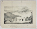 SAINT-HILAIRE, AUGUSTE  VUE DE LA MAISON QUI HABITAITM. DUC DE ÇIXE,BIRG AMBASSADEUR  EXTRAORDINAIRE DE FRANCE AU BRESILEM 1816.  (VISTA DA CASA DO DUQUE DE LUXEMBURGO NO BRASIL EM 1816 )LITOGRAVURA DE GRIMBERT ET DOREZ EM 1830. FRANÇA, PRIMEIRA METADE DO SEC. XIX. 23 X 19 CMNOTA: Augustin François César Prouvençal de Saint-Hilaire (Orleães, 4 de outubro de 1779  Orleães, 3 de setembro de 1853) foi um botânico, naturalista e viajante francês. O estudioso pertenceu aos primeiros grupos de cientistas, vindos da Europa, para realizarem suas pesquisas e explorações no Brasil Colônia, durante os anos de 1816 e 1822, período no qual a corte portuguesa estava instalada no país, na cidade do Rio de Janeiro. Auguste, com 37 anos, viajou pelo Brasil, durante os anos de 1816 a 1822, financiado pela França, tendo escrito importantes livros sobre os costumes e paisagens brasileiros do século XIX. O francês desembarcou no país na cidade do Rio de Janeiro em primeiro de junho daquele mesmo ano. Junto com ele e o conde de Luxemburgo, vinha um grande grupo de cientistas, entre eles, destaca-se o Conde de Clarac, Charles Othon Frederick John Baptist of Clarac, desenhista e arqueólogo também francês.11 Paralelamente a sua chegada, desembarcava no país um outro grupo de franceses, no caso a Missão Artística Francesa, encabeçada pelos irmãos Taunay, Auguste-Marie Taunay Nicolas-Antoine Taunay e Aimé-Adrien Taunay, o pintor Jean-Baptiste Debret e o encarregado da missão Joachim Lebreton.1Durante os seis anos que viveu em meio a expedições, Saint-Hilaire percorreu inúmeros estados brasileiros. Entre eles, estão Espírito Santo, Rio de Janeiro, Minas Gerais, Paraná, Goiás, São Paulo, Santa Catarina e Rio Grande do Sul. Isso inclui viagens às nascentes do rio São Francisco e do Jequitinhonha. O tempo de estadia e frequência eram variados, sendo que, por exemplo, estabeleceu-se por 15 meses em Goiás e viajou até Minas Gerais por três vezes. Sobre as condições do deslocamento, eram feitas majoritariamente por burros ou cavalos e os caminhos precisavam ser abertos por meio do facão, ação praticada pelos auxiliares, prioritariamente, escravos, em meio à mata virgem. Comenta a Brasiliana da Biblioteca Nacional,13 sobre as faculdades de Saint-Hilare que ele não era um amador, mas, sim, um homem conhecedor da vasta literatura científica até então produzida e dos relatos de viagens de época, além de noções primordiais para um naturalista e para a proteção de suas descobertas, como saberes sobre dissecação de plantas, confecções de herbários, agricultura, transporte de vegetais. Sobre seu envolvimento com o Brasil, destaca-se a união subjetiva, em suas pesquisas, do utilitarismo e da filantropia, muito presentes na literatura de viagens daquele século. Se por um lado, os objetivos daqueles que o teriam enviado eram a glória nacional, no caso da França, por outro lado, a busca individual também se dava pela melhora do bem-estar da humanidade por meio daquela infinidade de espécimes ainda desconhecidas e dos possíveis benefícios das plantas medicinais. A questão é que, à época, os caminhos da França eram considerados universais, ou seja, trabalhar para aquele país era trabalhar por toda humanidade. Assim que chegou ao Rio de Janeiro, ele estabeleceu contato com Maller, o cônsul francês, e o funcionário da França, por sua vez, ajudava-o a enviar as descobertas de produtos naturais para Martinica, que é um departamento ultramarino insular francês no Caribe. Para além disso, junto ao frei Leandro do Sacramento, eles enviam outros espécimes também a Martinica e, agora, a Caiena. Foram 21 caixas com plantas vivas da periferia do Rio de Janeiro que foram endereçadas às colônias francesas. Sobre estas atividades, afirma a Brasiliana:"Desse modo o sentimento de filantropia que permeava as atividades dos viajantes-naturalistas parte de uma distinção inicial básica: países civilizados com ciência, e países não totalmente civilizados com práticas empíricas tradicionais''. De maneira mais clara, as fronteiras nacionais deveriam ser abolidas e, assim, a ciência se tornaria universal e seu desenvolvimento seria útil a toda a humanidade. Por isso, onde passava, Saint-Hilaire recolhia informações sobre o uso de plantas na medicina e na alimentação. Bem diferente de seu compatriota François-Auguste Biard, descreveu com sensibilidade suas impressões sobre a variedade do mundo vegetal no Brasil em "Viagem pelas províncias do Rio de Janeiro e Minas Gerais" (1830):"Para conhecer toda a beleza das florestas tropicais é necessário penetrar nesses retiros tão antigos como o mundo. Nada aqui lembra a cansativa monotonia de nossas florestas de carvalhos e pinheiros; cada árvore tem, por assim dizer, um porte que lhe é próprio; cada uma tem sua folhagem e oferece frequentemente uma tonalidade de verde diferente das árvores vizinhas. Vegetais imensos, que pertencem a famílias distantes, misturam seus galhos e confundem sua folhagem." Por seu trabalho, o naturalista recebia 3 000 francos anuais, valor que foi, posteriormente, elevado para 6 mil francos pagos pela França. Um possível facilitador de suas expedições era o fato dele ser um bom conhecedor do português ao nível de versar sobre origem de determinadas palavras e sobre as variantes regionais da língua, tratando-se da pronúncia. O que Saint-Hilaire coletou no país seria mais tarde usado em suas publicações e estudos sobre botânica, após junho de 1822, mês em que retorna à Europa, para toda a sua vida. 