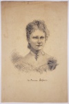 DONA ESTEFÂNIA RAINHA CONSORTE DE  PORTUGAL (1837-1859) CASADA COM DOM PEDRO V  - O MUITO AMADO. LINDO DESENHO EM CARVÃO REPRESENTANDO A PRINCESA ESTEFÂNIA DE HOHENZOLLERN-SIGMARINGEN. PORTUGAL, SEC. XIX. 32 X 21 CM.NOTA: Estefânia de Hohenzollern-Sigmaringen nasceu no Castelo de Krauchenwies, a 15 de julho de 1837.Era a filha mais velha de D. Carlos António, Príncipe de Hohenzollern e da princesa D. Josefina de Baden.Quando D. Estefânia tinha 11 anos, o seu pai abdicou dos seus direitos ao principado, tendo-se mudado com a família para o Palácio de Jägerhof, em Düsseldorf.O Conde do Lavradio organizou o casamento de D. Estefânia com D. Pedro V de Portugal, tendo o enlace sido efetuado, por procuração, a 29 de abril de 1858, na Catedral de Santa Edwiges em Berlim.D. Estefânia partiu de comboio até Ostende, tendo viajado no vapor Mindelo até a Plymouth, na Inglaterra. Daí, seguiu para Lisboa a bordo da corveta Bartolomeu Dias, tendo chegado ao rio Tejo a 17 de maio de 1858.No dia seguinte, o enlace é consolidado na Igreja de São Domingos, em Lisboa, tornando-se Rainha Consorte de Portugal.Passaram a lua-de-mel em Sintra, localidade que muito encantou D. Estefânia, por se assemelhar às paisagens da sua terra natal. Também gostou de Mafra. O mesmo já não pôde dizer de Lisboa, que considerou muito quente e árida, apesar de ter todo o conforto no Palácio das Necessidades, cujos aposentos pessoais mandou decorar com artigos vindos de Paris.D. Estefânia, detentora de uma esmerada educação católica, era muito piedosa: fundou, em conjunto com o marido, diversos hospitais e instituições de caridade, o que a tornou muito popular entre os portugueses.A 17 de julho de 1859, pouco tempo após o seu casamento (apenas onze meses), D. Estefânia falece aos vinte e dois anos de idade, vítima de difteria. Segundo reza a tradição, terá dito antes da sua morte: Consolem o meu Pedro.D. Estefânia encontra-se sepultada no Panteão Real da Dinastia de Bragança, no Mosteiro de São Vicente de Fora, em Lisboa.A 17 de julho de 1877, é fundado, oficialmente, em sua honra, O Hospital D. Estefânia, em Lisboa.D. Pedro V, filho de D. Maria II e neto do primeiro imperador do Brasil, pouco tempo mais sobreviveria à sua esposa: morre com apenas 24 anos, a 11 de novembro de 1861, vitimado por febre tifoide. Extraido de: https://www.leme.pt/magazine/efemerides/0717/dona-estefania.html