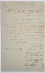 VISCONDE  DE MAUÁ  (NESSA CARTA AINDA COMO BARÃO)  CARTA DE APRESENTAÇÃO ESCRITA DE PUNHO PELO BARÃO DE MAUA, IRINEU EVANGELISTA DE SOUZA, E POR ELE ASSINADA(COM RECONHECIMENTO DE FIRMA)  APRESENTANDO A JOSÉ PEDRO DE SOUZA MEIRELLES, RECOMENDANDO OS SERVIÇOS DE SEU EX GERENTE JOSE PEDRO DE SOUZA MEIRELLES (O MESMO A QUEM A CARTA DO LOTE ANTERIOR FOI DIRIGIDA POR OCASIÃO DA PROCLAMAÇÃO DA LEI ÁUREA) EXCERTOS DO TEXTO: ILMO SR. JOSÉ PEDRO DE SOUZA MEIRELLES, TNEHO MUITA SATISFAÇÃO EM DECLARAR-LHE QUE TENDO VOSSA MERCE SIDO EMPREGADO EM MINHAS CASAS DE SANTOS E DE SÃO PAULO, OCUPANDO NESTA O LUGAR DE GERENTE, FOI SEMPRE SUA CONDUTA IRREPRENSSÍVEL SERVINDO COM HONRA E ZELO RETIRANDO-SE DA CASA POR MOTIVOS QUE NÃO AFETAM O SEU CARATER. SOU COM ESTIMA DE VOSSA MERCÊ.AMIGO BARÃO DE MAUÁ. EM 5 DE DEZEMBRO DE 1867. NOTA: NOTA: Irineu Evangelista de Sousa foi um notável empresário, industrial, banqueiro, político e diplomata brasileiro, um símbolo dos empreendedores do país no século 19. Aos cinco anos de idade, Irineu perdeu o pai, assassinado. Três anos depois, sua mãe se casou de novo e o entregou a um tio. Após um período em São Paulo, Irineu viajou para o Rio de Janeiro e, aos 11 anos, empregou-se como balconista de uma loja de tecidos. Em 1829, a loja foi adquirida por Ricardo Carruthers (1830), que ensinou ao jovem inglês, contabilidade e a arte de comerciar. Aos 23 anos, Irineu já era sócio da firma. No ano seguinte, em 1837, com a volta dos donos para a Inglaterra, Irineu ficou na direção do do negócio. Comprou uma chácara em Santa Teresa e ajudou os revolucionários farroupilhas a fugir das prisões no Rio de Janeiro. Em 1839 foi ao Sul buscar a mãe e a irmã. Com elas veio Maria Joaquina Machado, com quem ele se casou em 1841. A sua primeira viagem à Inglaterra em 1840, convenceu-o de que o Brasil deveria caminhar para a industrialização. Em 1844, a lei Alves Branco elevou a tarifa sobre as importações e no ano seguinte Irineu fechou a casa Carruthers & Cia. Iniciando o ousado empreendimento de construir os estaleiros da Companhia Ponta da Areia, fundou a indústria naval brasileira (1846), em Niterói, e, em um ano, já tinha a maior indústria do país, empregando mais de mil operários e produzindo navios, caldeiras para máquinas a vapor, engenhos de açúcar, guindastes, prensas, armas e tubos para encanamentos de água. A partir de então, dividiu-se entre as atividades de industrial e banqueiro. É dele a célebre e mais do que nunca atual frase: O melhor programa econômico de governo é não atrapalhar aqueles que produzem, investem, poupam, empregam, trabalham e consomem Barão de Mauá (1813-1889) Foi pioneiro no campo dos serviços públicos: fundou uma companhia de gás para a iluminação pública do Rio de Janeiro (1851), organizou as companhias de navegação a vapor no Rio Grande do Sul e no Amazonas (1852), implantou nossa primeira estrada de ferro. de Raiz da Serra à cidade de Petrópolis RJ (1854), inaugurou o trecho inicial da União e Indústria, primeira rodovia pavimentada do país, entre Petrópolis e Juiz de Fora (1854) e realizou o assentamento do cabo submarino (1874). Em sociedade com capitalistas ingleses e cafeicultores paulistas, participou da construção da Recife and São Francisco Railway Company, da Ferrovia Dom Pedro 2º. (atual Central do Brasil) e da São Paulo Railway (Santos-Jundiaí). Iniciou a construção do canal do mangue no Rio de Janeiro e foi o responsável pela instalação dos primeiros cabos telegráficos submarinos, ligando o Brasil à Europa. No final da década de 1850, o visconde fundou o Banco Mauá, MacGregor & Cia, com filiais em várias capitais brasileiras e em Londres, Nova York, Buenos Aires e Montevidéu. Liberal, abolicionista e contrário à Guerra do Paraguai, forneceu os recursos financeiros necessários à defesa de Montevidéu quando o governo imperial decidiu intervir nas questões do Prata (1850) e, assim, tornou-se persona non grata no Império. Suas fábricas passaram a ser alvo de sabotagens criminosas e seus negócios foram abalados pela legislação que sobretaxava as importações. Foi deputado pelo Rio Grande do Sul em diversas legislaturas, mas renunciou ao mandato (1873) para cuidar de seus negócios, ameaçados desde a crise bancária (1864). Com a falência do Banco (1875) o visconde viu-se obrigado a vender a maioria de suas empresas a capitalistas estrangeiros. Mauá deu um exemplo de honradez quando incluiu, na listagem para leilão, seus bens pessoais, como os aros de ouro de seus óculos. Doente, com o organismo minado pelo diabetes, só descansou depois de pagar todas as dívidas. Ao longo da vida recebeu os títulos de barão (1854) e visconde (1874) de Mauá