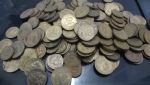 lote com 175 moedas de centavos amarelas nacionais