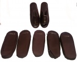 Colecionismo- VARIG- Lote composto por raras e antigas sandálias em couro no estojo original da afamada e extinta Companhia aérea Varig.