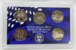 Estados Unidos - Set de 2001 com 5 Moedas Quarter States Proof/Mint - Letra S - Estojo Lacrado do Programa United Stats Mint 50 State Quarters Proof Set contendo os seguintes Estados - New York, North Carolina, Rhode Island, Kentucky e Vermont. Flor de Cunho sem caixa