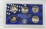 Estados Unidos - Set de 2005 com 5 Moedas Quarter States Proof/Mint - Letra S - Estojo Lacrado do Programa United Stats Mint 50 State Quarters Proof Set contendo os seguintes Estados - Califórnia, Minesota, Oregon, Kansas e West Virginia. Flor de Cunho sem caixa com riscos no acrilico