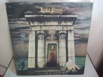 LP Judas Priest - Sin After Sin. Importado Holanda, capa VG+, disco VG, sem encarte
