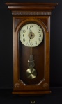 Relógio elétrico de parede norteamericano Howard Miller - med. 68x35,5x13cm