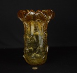 Pesadíssimo vaso em cristal Murano na cor âmbar -med. 29cm