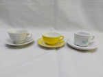 Lote de 3 xícaras de café diversas para colecionador em porcelana.