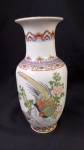 lindo vaso de porcelana chinesa, em perfeito estado, mede27 cm