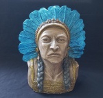 Atenção a retirada! - Belíssimo busto de Indígena Norte Americana, feito em resina escultural,  com