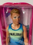Barbie - Boneco Ken Malibu - nº192 - NOVO!Tamanho aproximado (cm): 30. Lacrado nunc usado.