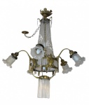 Lustre em latão com elementos do estilo Império, ornado com canotilhas e pendentes em cristal, com 5