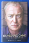 Sir Michael Caine - The Biography - William Hall - Editora ?John Blake - 304 pags. - 2007 - 16x23 -