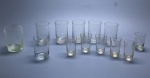 CRISTAL - Lote de 13 copos para aperitivos e licores em cristal lapidado, diversos modelos. Med. 9 cm e 6 cm.
