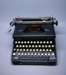 DIVERSAS - Antiga máquina de escrever EVEREST.