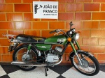 MOTOCICLETA - YAMAHA RS 125 - 1974 - Moto com  excelente apresentação, pintura, conjuntos ópticos originais Yamaha, exceto lanterna traseira, espelho retrovisor original, painel, motor original de fábrica, porém com reparos a serem feitos, 100% operacional, moto sem documento, utilizada para fins decorativos e de exposição<br>Produto conforme fotos originais do lote, não deixe de assistir o vídeo. Lembre-se de questionar sobre todas as dúvidas até o dia anterior ao dia do pregão ao vivo, solicite fotos e informações se necessário!<br> Produto vendido no ESTADO DE CONSERVAÇÃO atual. INFORMO QUE TODOS OS VÉICULOS, QUE APARECEM NO VÍDEO FUNCIONANDO, NÃO E GARANTIA DE ESTAR FUNCIONANDO NO DIA DA ENTREGA. LEMBRANDO QUE OS VEÍCULOS, FICAM EM MÉDIA, 30 DIAS PARADOS, ENTRE A GRAVAÇÃO O DIA DO LEILÃO. Cuidado ao efetuar os lances! Eles são irrevogáveis e irretratáveis!<br><br>DESPESA ADICIONAL DE PÁTIO E LOGISTICA R$290,00.