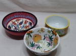 Lote de 3 bowls em porcelana, marcas e modelos diversos. Medindo o maior 17cm x 7cm de altura.