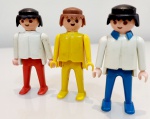 3 Bonecos Playmobil.