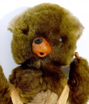 URSO DE PELÚCIA PEPOSO ANOS 80 - 46cm aproximadamente