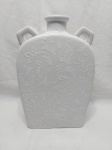 (122)Lindo vaso, garrafa em porcelana branca oriental