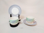 2 xicaras da café em vidro opalinado frances Luminar. faixa azul e verde  mede 5 cm x 6 cm pires 11 cm