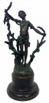 EMIL FUCHS - (Austria 1866 / EUA 1929) - Magnifica escultura em bronze cinzelado representando figur