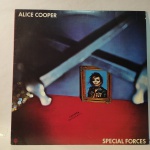 Álbum: Alice cooper| Código:26052 |   // Disco com poucos riscos que mesmo superficiais podem ocasio