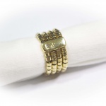 Maravilhoso anel articulável em ouro amarelo 18k com um Maravilhoso diamante Quadrado