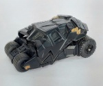 BATMAN - Miniatura conservada promocional Coleção Shell V-Power -  BATMOBILE - TUMBLER - O Cavaleiro das Trevas - 2012 - Fricção funcionando -  Conforme fotos - Medida: 12 cm x 8 cm x 5 cm