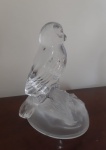 Bela coruja decorativa em Cristal  frances D'Arques - Altura: 14 cm e Medidas: 9x12 cm( base)