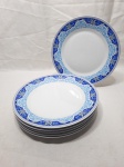 Jogo de 6 pratos rasos de mesa em porcelana Wolff com barra azul. Medindo 27cm de diâmetro.