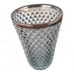 Vaso em cristal lapidação bico de jaca e borda prateada, Alt. 20, Diam. 15 cm.