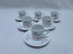 Jogo de 6 xícaras de café em porcelana Germer Polovi floral.