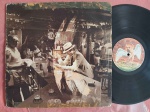 LP LED ZEPPELIN - IN THROUGH THE OUT DOOR // CAPA CONFORME FOTOS // DISCO EM BOM / MUITO BOM ESTADO // PODE CONTER RISCOS QUE CAUSAM CHIADOS, RUÍDOS OU PULOS