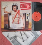 LP CHAVES C/ ENCARTE // CAPA CONFORME FOTOS // DISCO EM MUITO BOM ESTADO // PODE CONTER RISCOS QUE CAUSAM CHIADOS, RUÍDOS OU PULOS