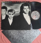 LP DURAN DURAN - NOTORIUS C/ ENCARTE // CAPA CONFORME FOTOS // DISCO EM MUITO BOM ESTADO // PODE CONTER RISCOS QUE CAUSAM CHIADOS, RUÍDOS OU PULOS