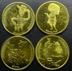 Disney 50 Anos - Kit com 4 Medalhões dourados Originais comemorativo dos 50 anos da Walt Disney World - Xerife Woody - Genio da Lampada - Ursinho Pooh e Edna Moda - FC