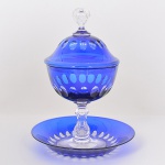 Double Blue Royal - Elegante compoteira com presentoir, em cristal europeu lapidado e trabalhado. 28x14 cm / 20 cm diam