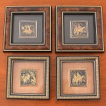 Set com 4 quadros miniatura representando "Dom Quixote, Sancho Pança e Ginés de Pasamonte" &  2 "Dom Quixote E Sancho Pança" damasquinado, mais conhecido como Ouro de Toledo - (CM 16X16) (SM 6X6)