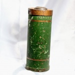 MILITARIA - Morteiro granada Conjunto original alemão da Segunda Guerra Mundial WWII. Detalhes conforme fotos, _(ºLº)_ Caso necessite, tire todas suas dúvidas via atendimento personalizado por WhatsApp: (11) 98681-9377 ou pelo e-mail: contato@antiguera.com.br, onde você pode solicitar fotos detalhadas. Não deixe para última hora! Antecipadamente agradecemos pelo seu lance. Sem garantias futuras