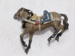 CAVALO DE CHUMBO JORGETRENS EM BOM ESTADO, PINTURA COM Detalhes conforme fotos, _(ºLº)_ Caso necessite, tire todas suas dúvidas via atendimento personalizado por WhatsApp: (11) 98681-9377 ou pelo e-mail: contato@antiguera.com.br, onde você pode solicitar fotos detalhadas. Não deixe para última hora! Antecipadamente agradecemos pelo seu lance. Sem garantias futuras