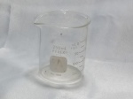 Copo baixo de laboratório / farmácia graduado duplo Griffin em vidro CORNING PYREX 250 ml 1000-250. Detalhes conforme fotos, _(ºLº)_ Caso necessite, tire todas suas dúvidas via atendimento personalizado por WhatsApp: (11) 98681-9377 ou pelo e-mail: contato@antiguera.com.br, onde você pode solicitar fotos detalhadas. Não deixe para última hora! Antecipadamente agradecemos pelo seu lance. Sem garantias futuras